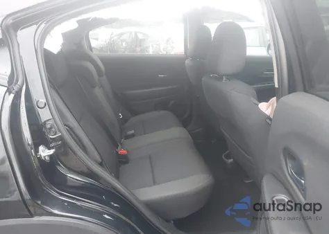 2022 Honda Hr-V Awd Lx z USA, uszkodzony, nr VIN 3CZRU6H33NM717813